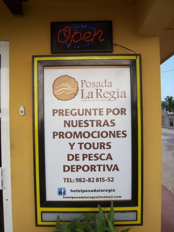 Hotel Posada La Regia Чампотон Экстерьер фото