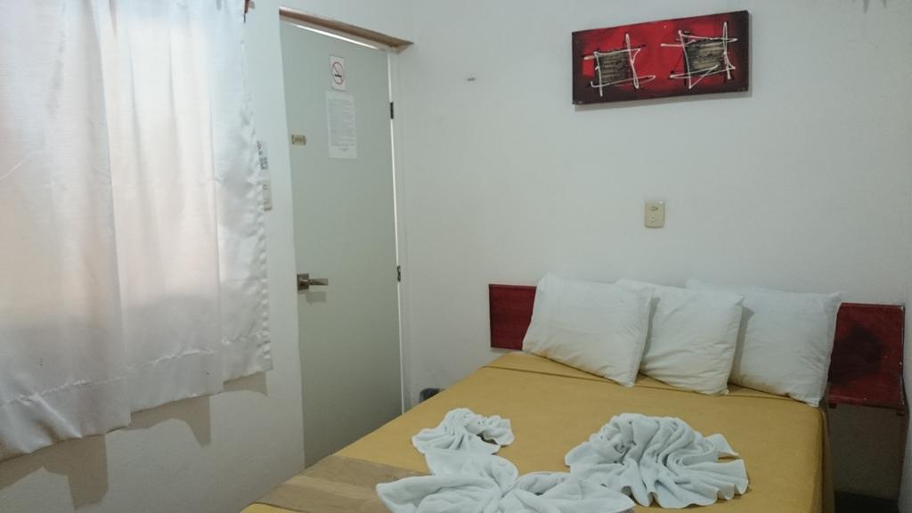 Hotel Posada La Regia Чампотон Экстерьер фото